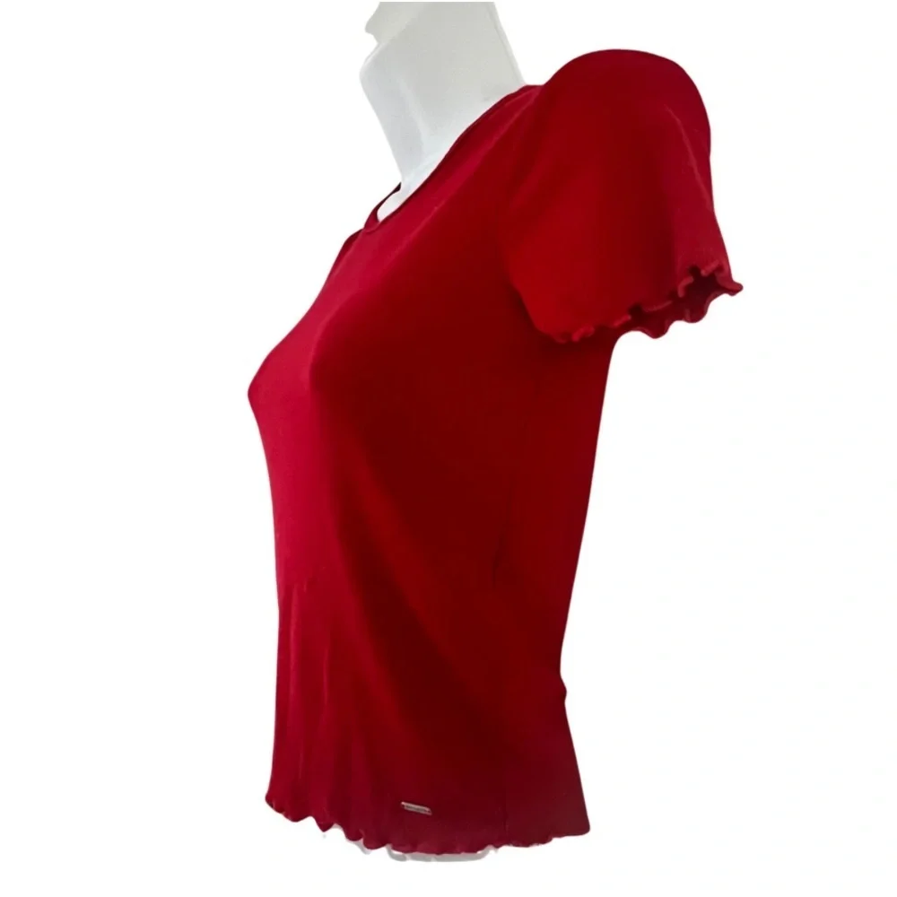 Hollister Ruffle Hem Red Short Sleeve T-Shirt | XXS | Crew Neck - Picture 2 of 6